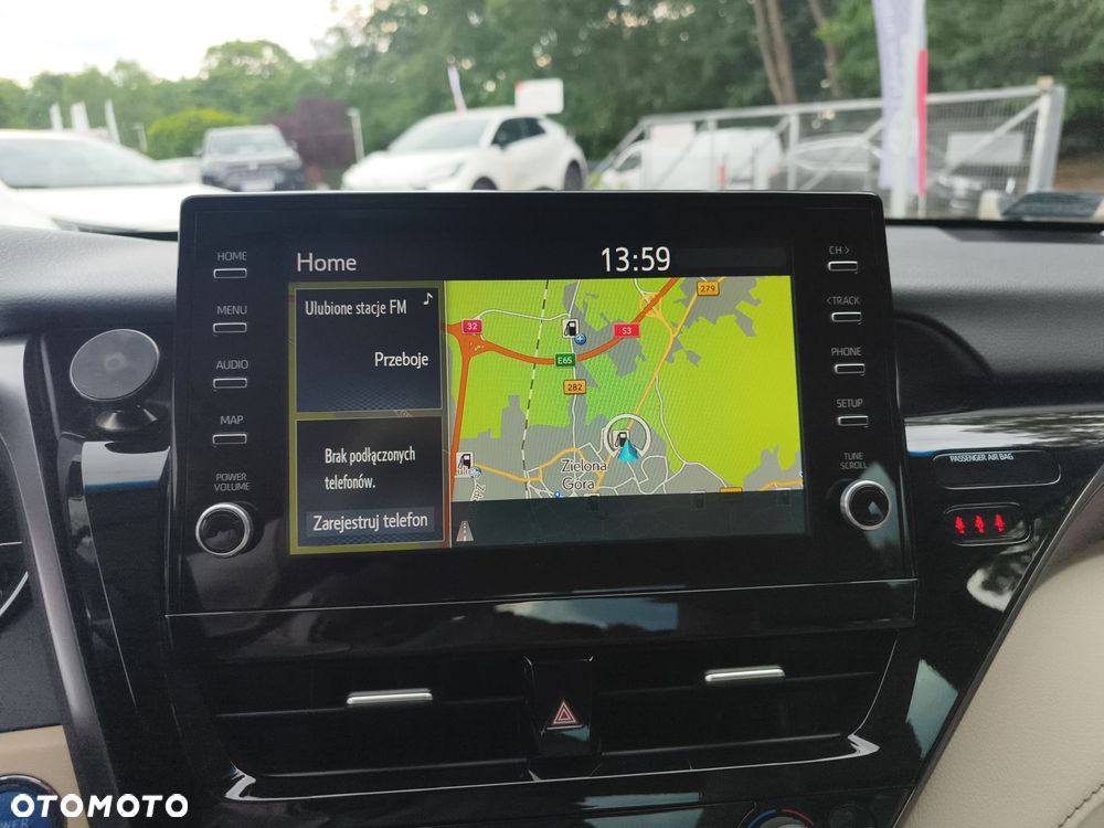 Toyota Camry 2.5 Hybrid Executive CVT - 27