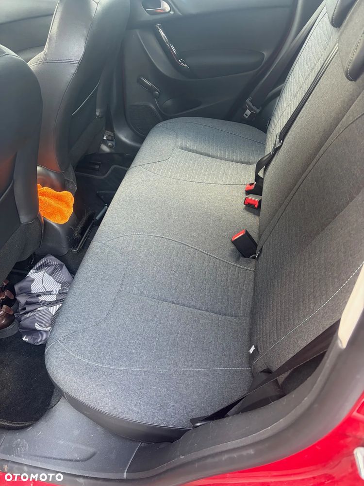 Citroën C3 1.2 PureTech Exclusive - 12