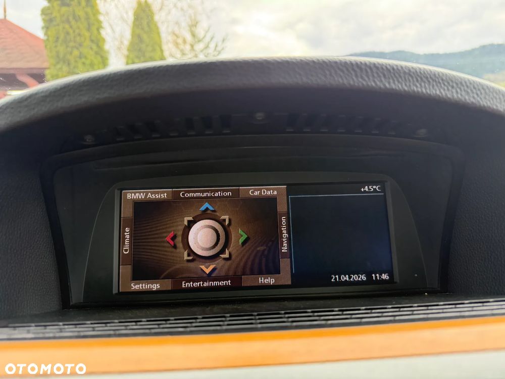 BMW Seria 7 750Li - 24