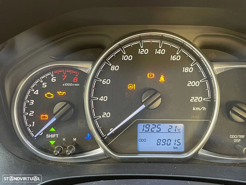 Toyota Yaris 1.0 VVT-i Comfort+P.Style - 13