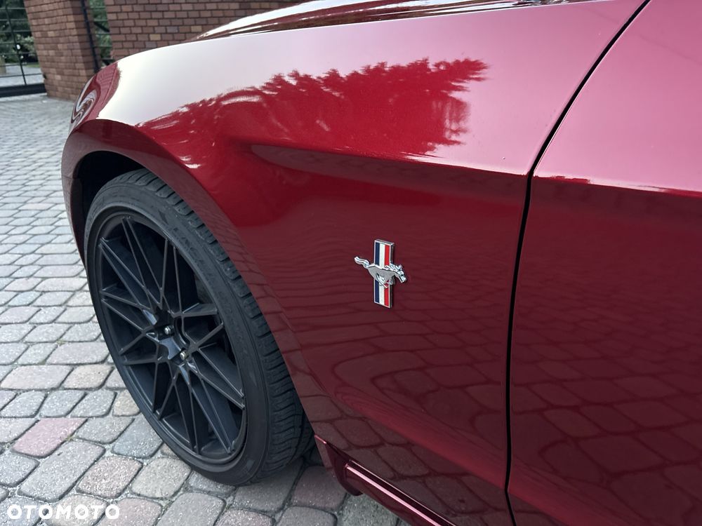 Ford Mustang - 5