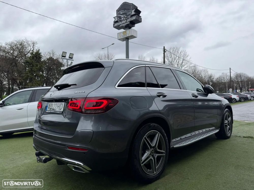 Mercedes-Benz GLC 300 e 4Matic - 4