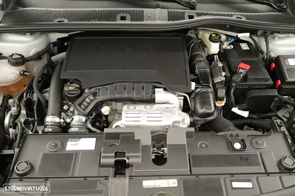 Citroën C4 1.2 PureTech Plus EAT8 - 24