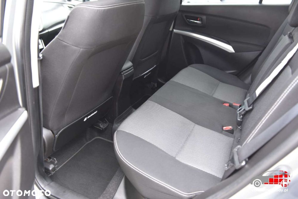 Suzuki SX4 S-Cross - 18