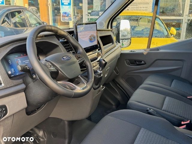 Ford Transit - 17