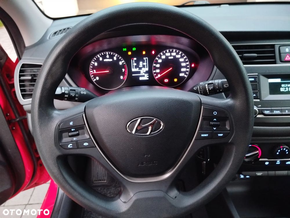 Hyundai i20 1.2 Comfort - 10