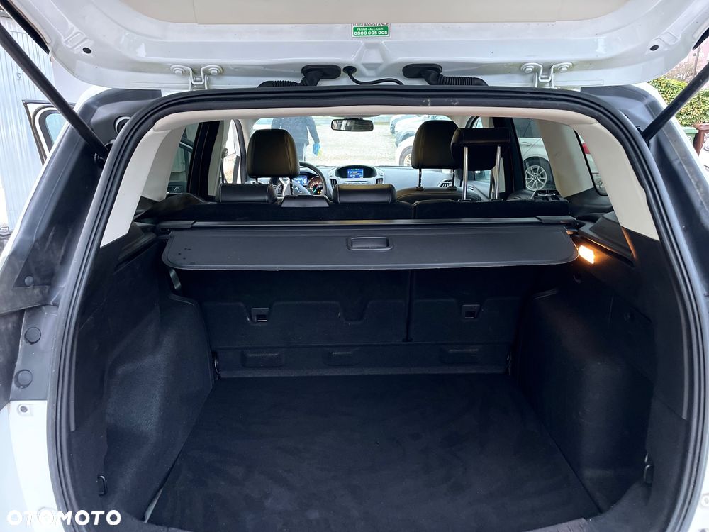 Ford Kuga 2.0 TDCi 2x4 Titanium - 27