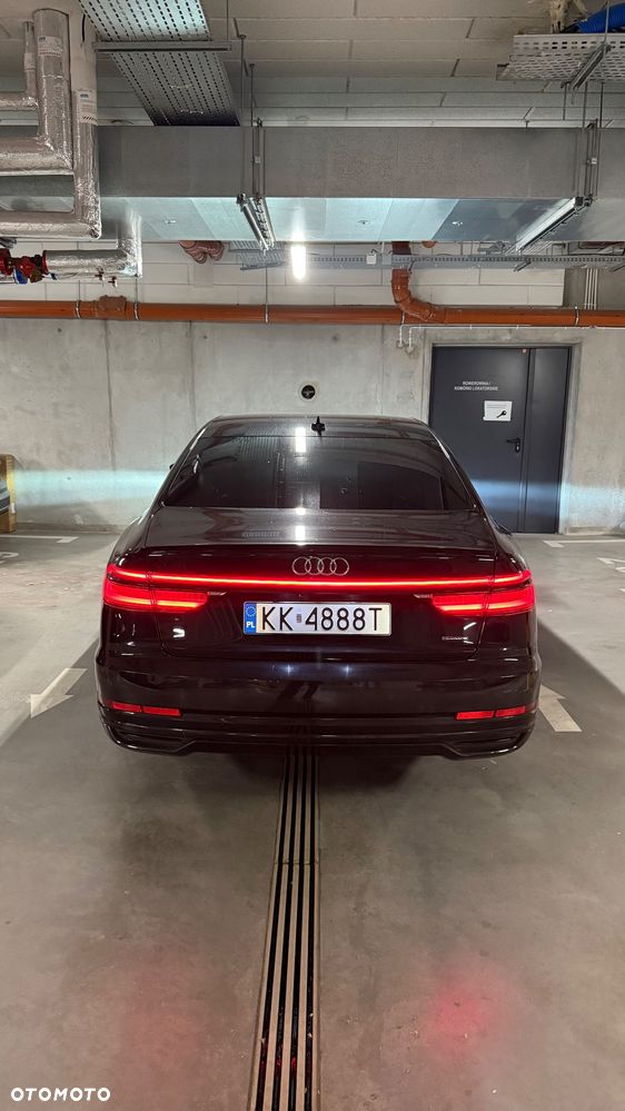 Audi A8 - 23