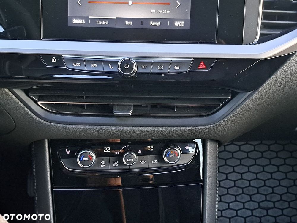 Opel Grandland 1.2 T mHEV GS S&S eDTC6 - 14