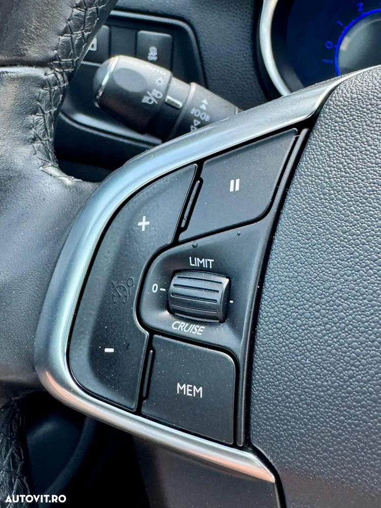 Citroën DS4 PureTech 130 Stop&Start Urban Show - 24