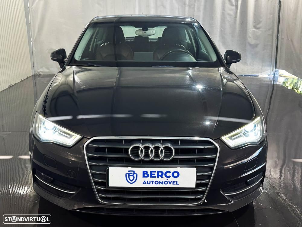 Audi A3 1.4 TFSI S line Sport Pack - 2