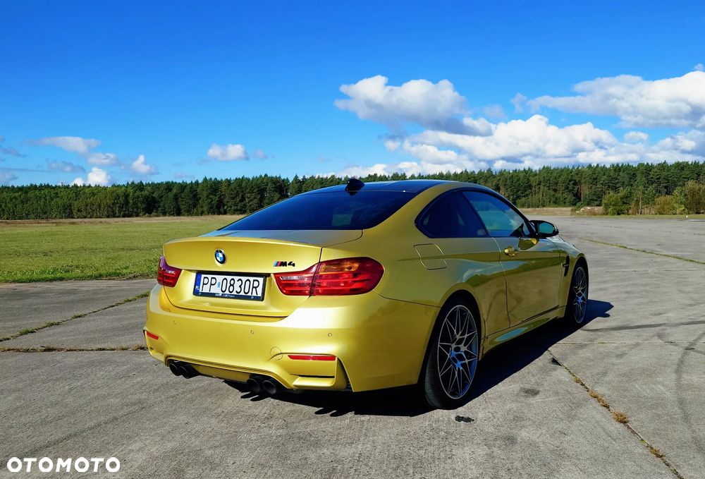 BMW M4 DKG Competition - 6
