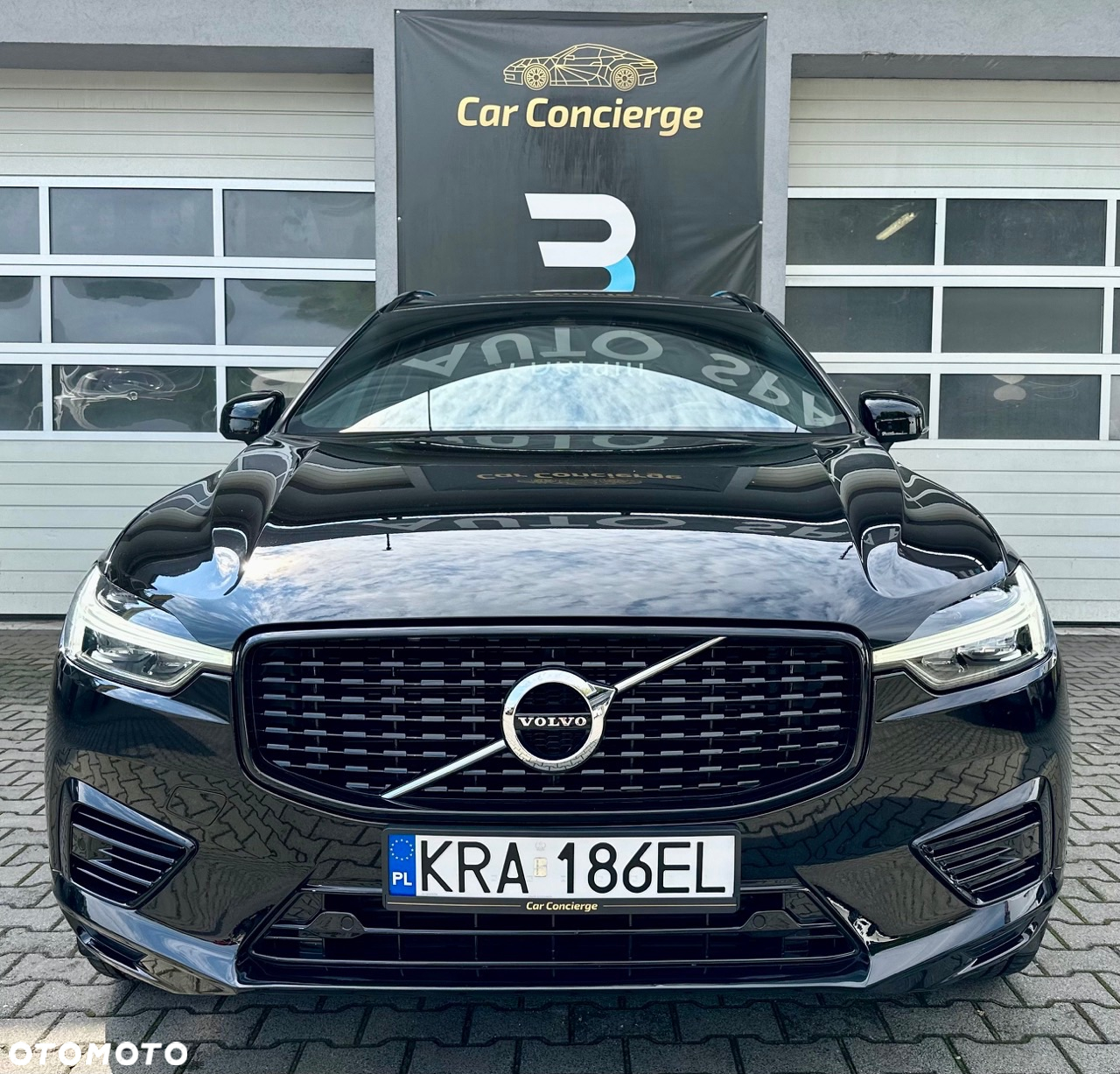 Volvo XC 60 T6 AWD Plug-In Hybrid R-Design - 2