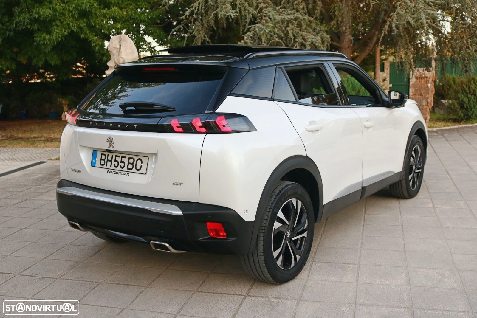 Peugeot 2008 1.2 PureTech GT Line EAT8 - 2
