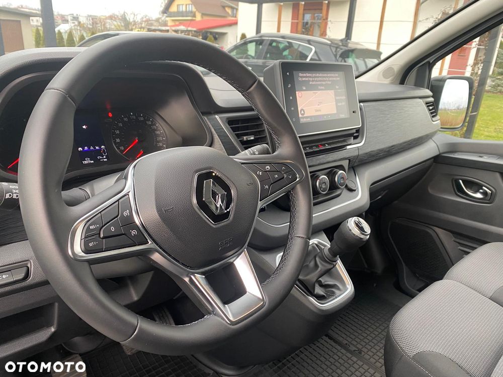 Renault Trafic Grand 2.0 dCi - 4