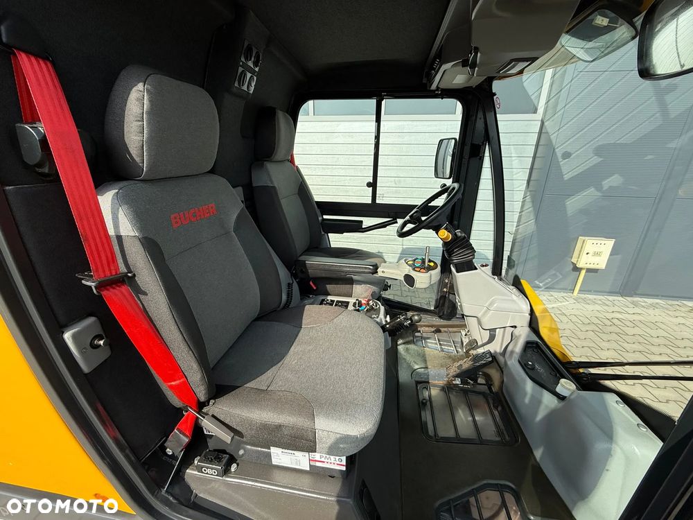 Inny Zamiatarka Johnston Bucher C202 // 2021 r. - 22