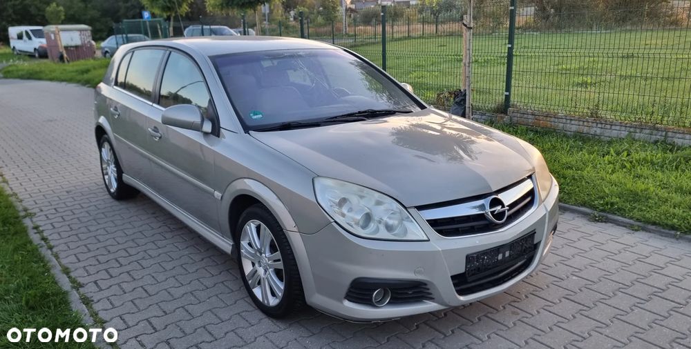 Opel Signum - 2