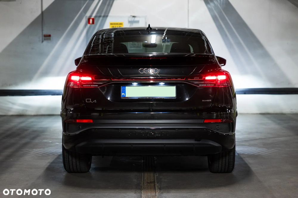 Audi Q4 e-tron 50 77kWh Quattro S Line - 9