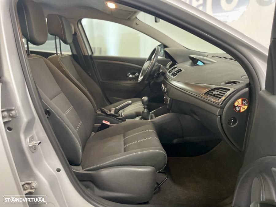 Renault Mégane 1.5 dCi Confort SS - 16