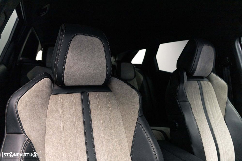 Peugeot 3008 1.6 Hybrid GT e-EAT8 - 21