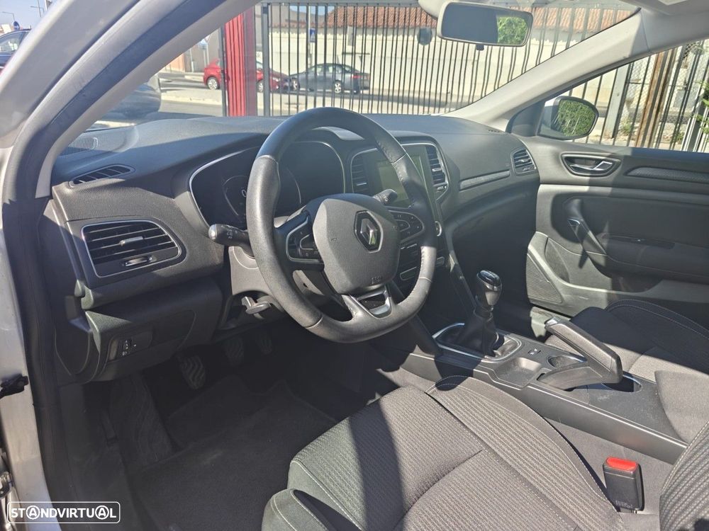 Renault Mégane Sport Tourer 1.5 dCi Zen ECO - 10