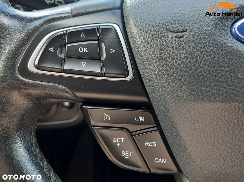 Ford Kuga 1.5 EcoBoost 2x4 Titanium - 21