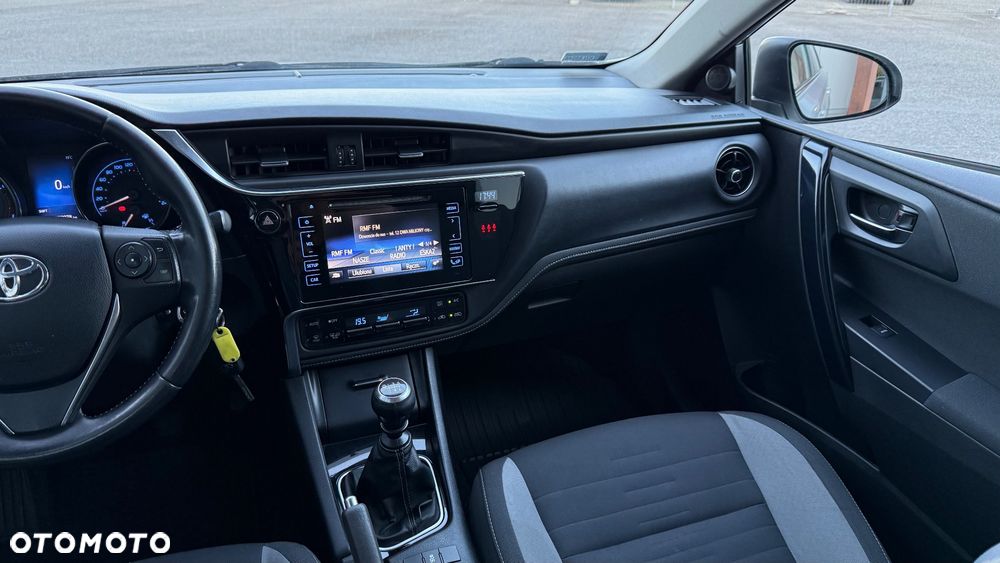 Toyota Auris 1.6 Comfort - 12