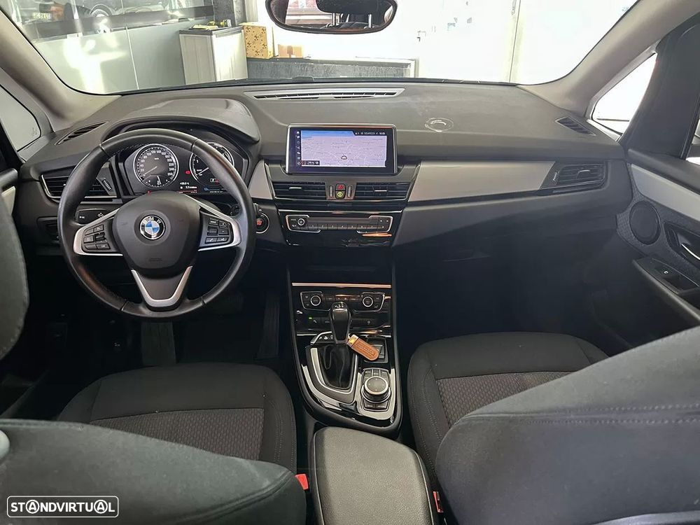 BMW 225xe Active Tourer Advantage - 11