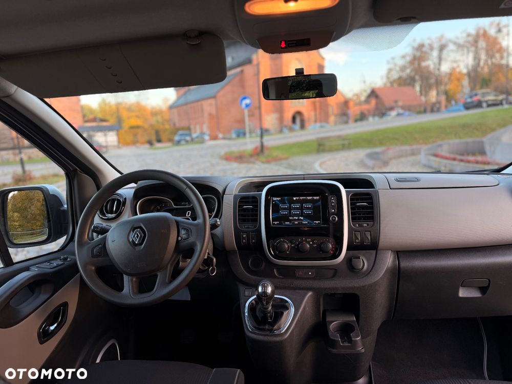 Renault Trafic - 8