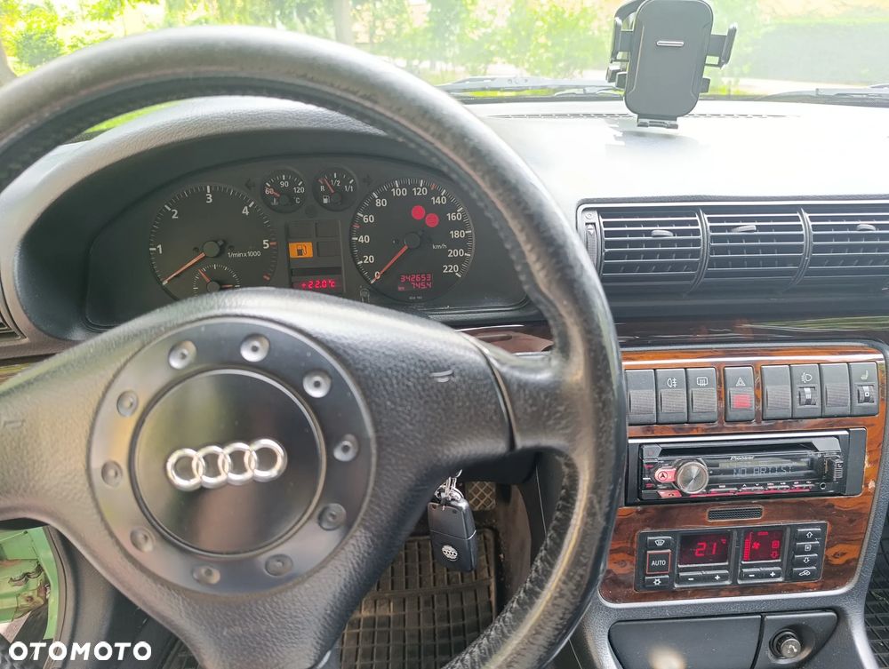 Audi A4 Avant 1.9 TDI - 7