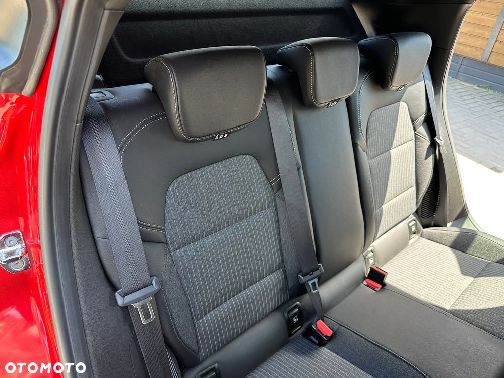 Renault Clio - 25