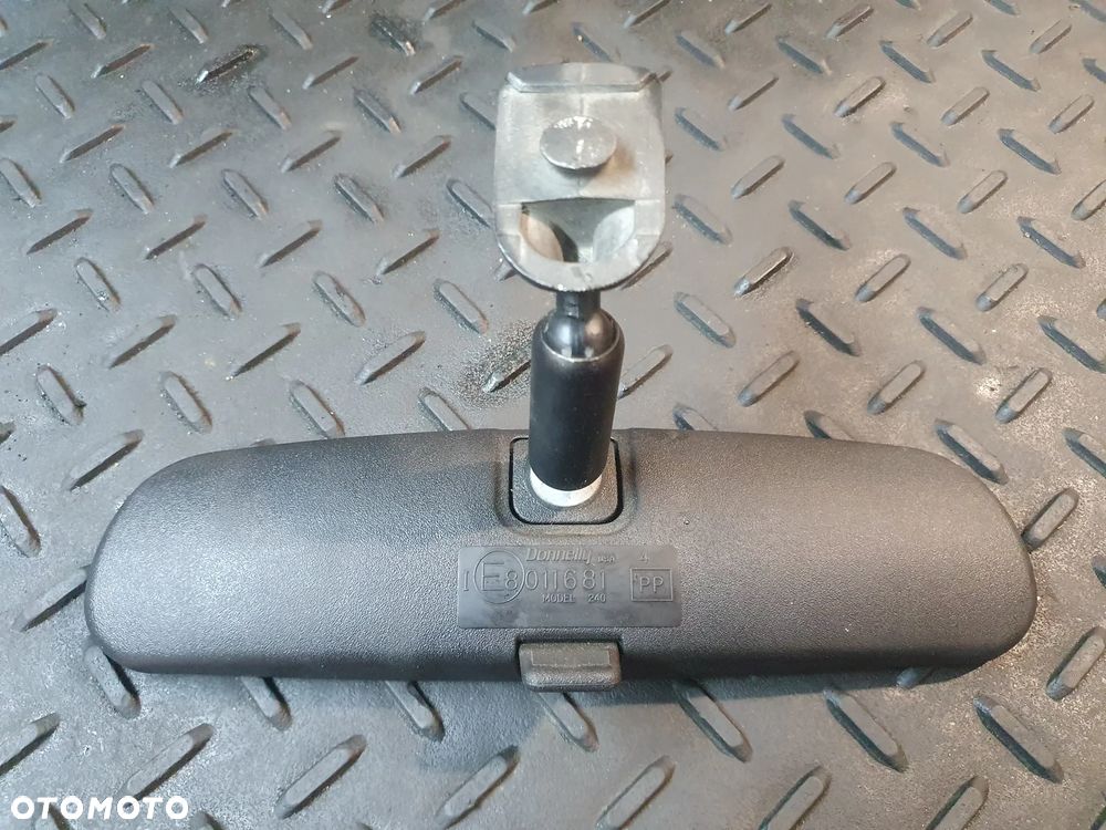 Toyota Yaris 2000  LUSTERKO WEWNETRZNE E8011681 - 2