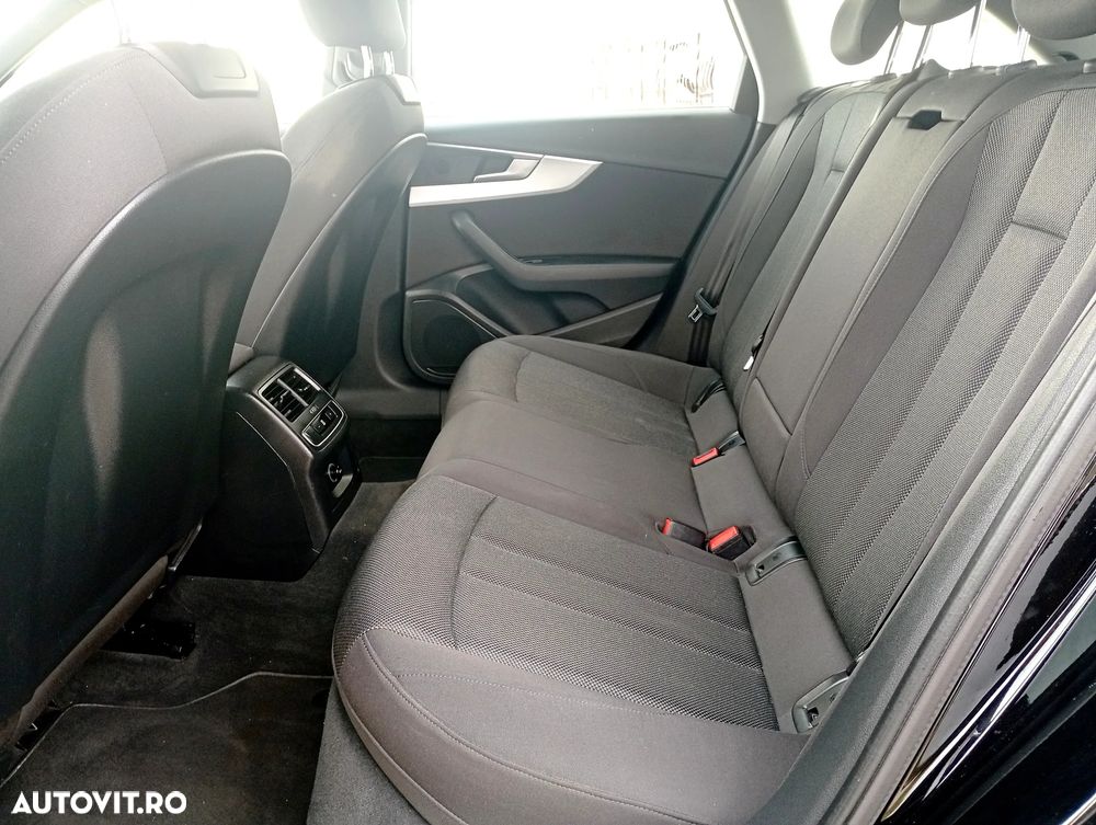 Audi A4 Limuzina 2.0 TDI S tronic - 8