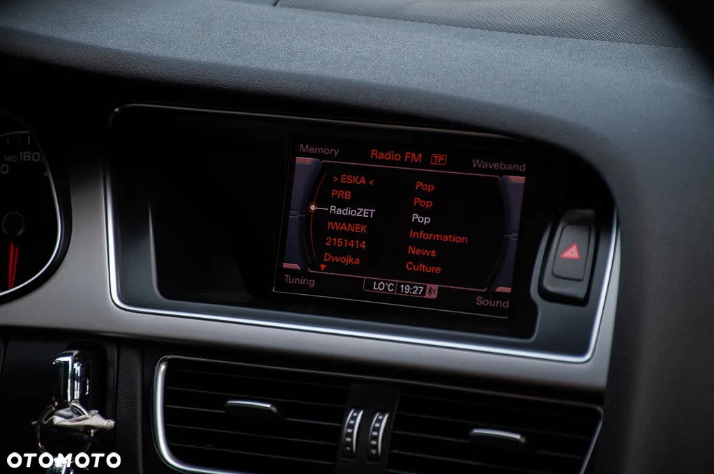 Audi A4 Avant 1.8 TFSI multitronic S line Sportpaket - 22