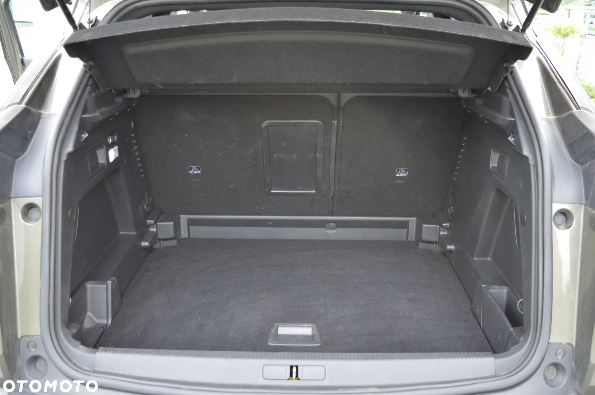 Peugeot 3008 1.6 BlueHDi Allure S&S - 14