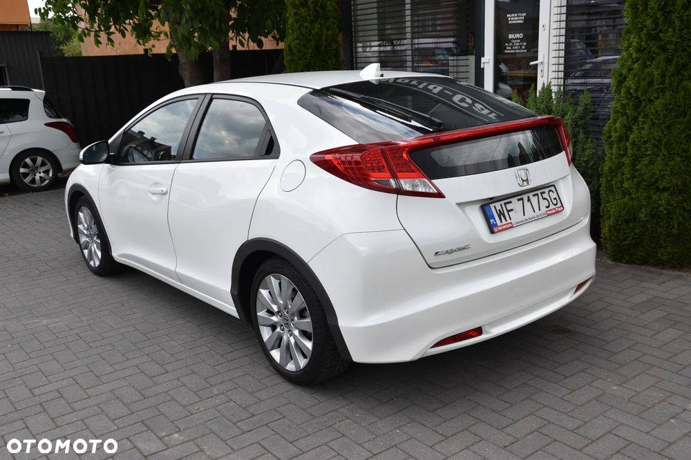 Honda Civic 1.8 Executive - 9