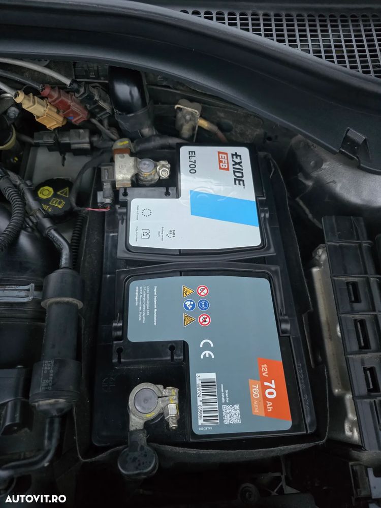 Skoda Superb Combi 2.0 TDI DSG 4X4 Sportline - 23