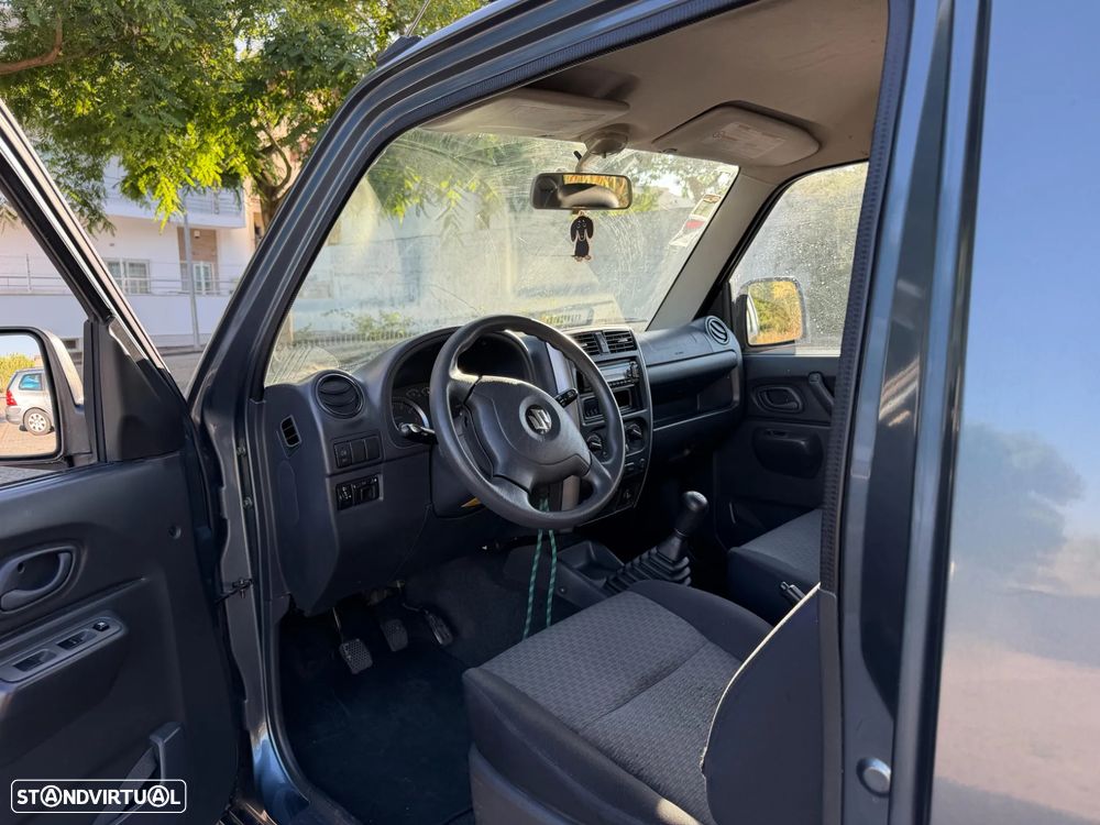 Suzuki Jimny 1.3 16V - 9