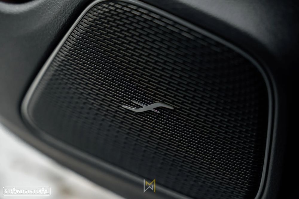 Mercedes-Benz CLA 250 e Shooting Brake AMG Line - 28