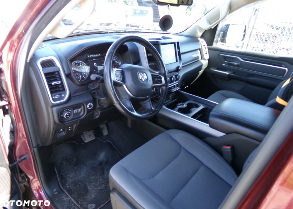 RAM 1500 Crew Cab Shortbed Bighorn - 8