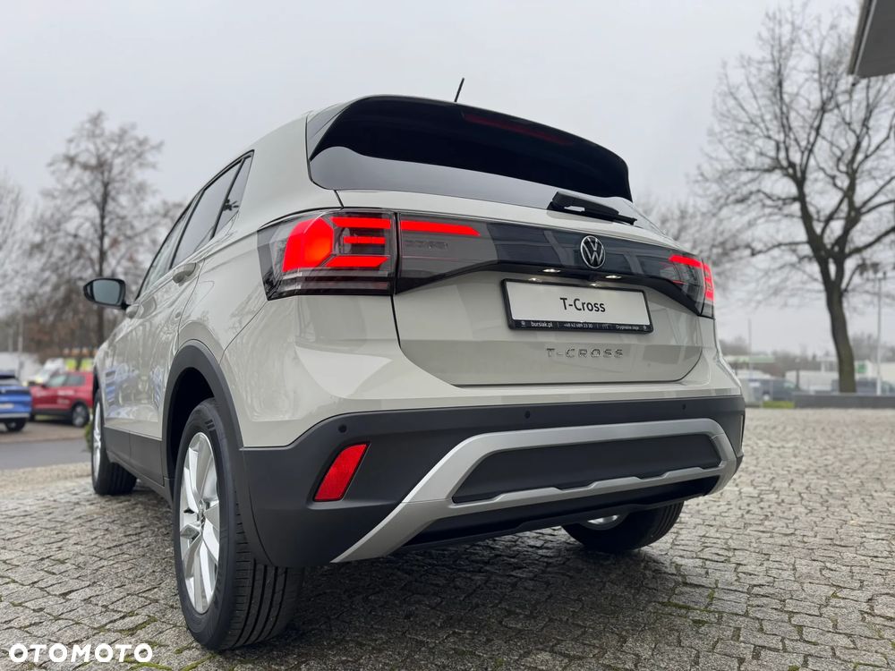 Volkswagen T-Cross 1.0 TSI OPF DSG Life - 28