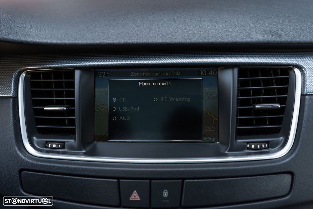 Peugeot 508 RXH 2.0 HDi Hybrid4 2-Tronic - 11