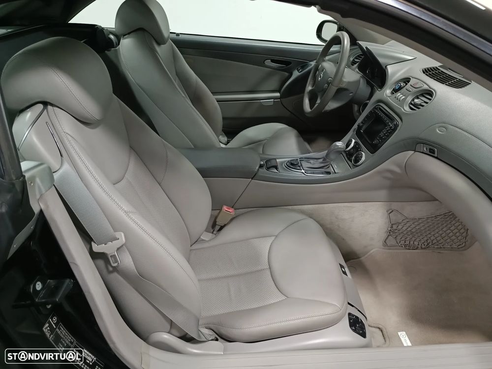 Mercedes-Benz SL 500 - 15