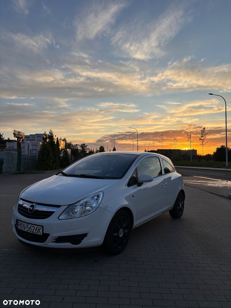 Opel Corsa 1.3 CDTI Enjoy - 1