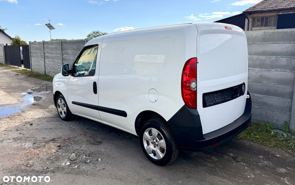 Fiat Doblo 2012 1.6 JTD 100 KM 6 bieg bardzo ładny - 4