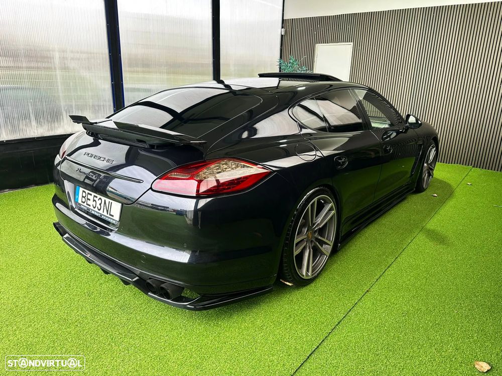 Porsche Panamera Turbo PDK - 4