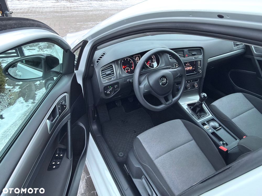 Volkswagen Golf 1.2 TSI BMT Trendline EU6 - 9