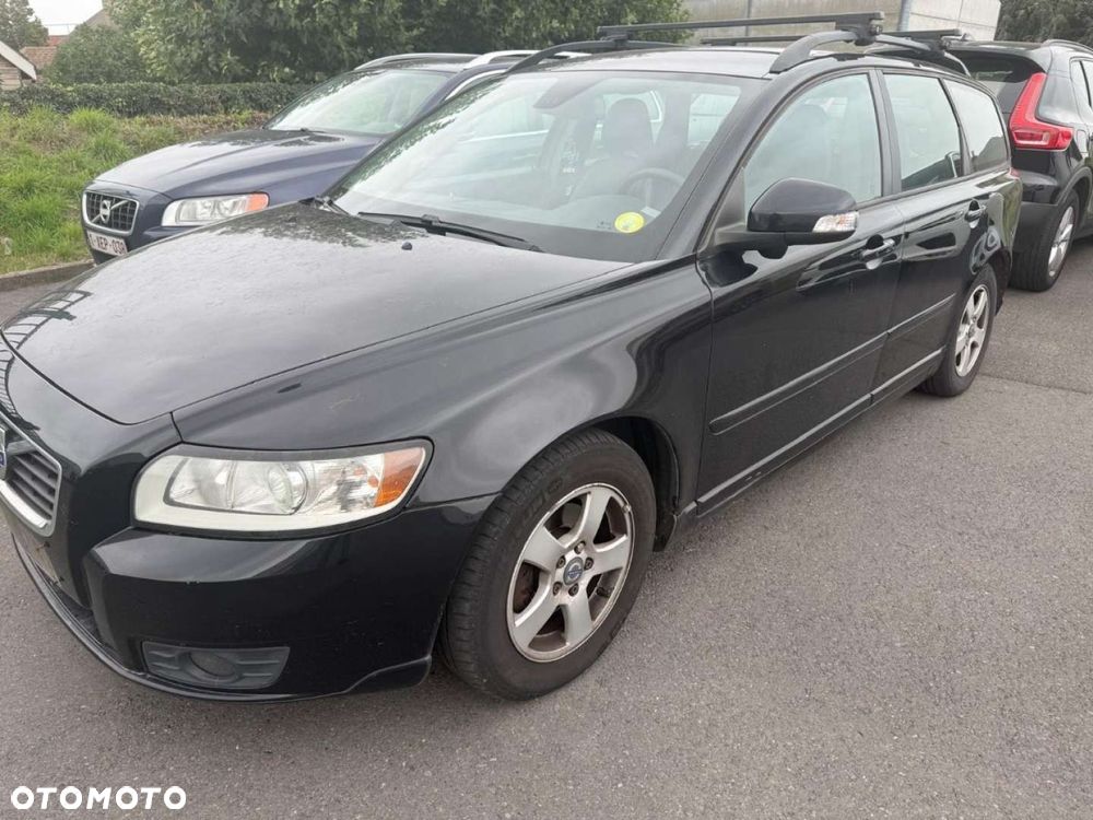 Volvo V50