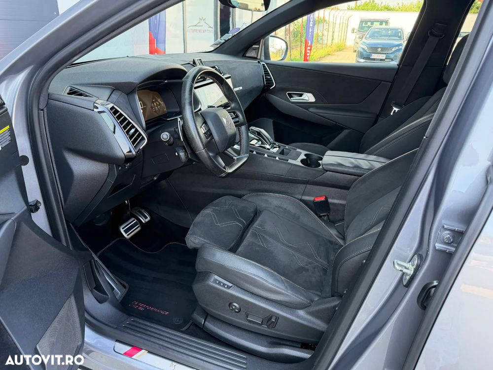 DS Automobiles DS 7 Crossback - 11