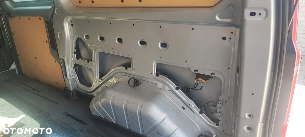 Ford Transit Custom - 24